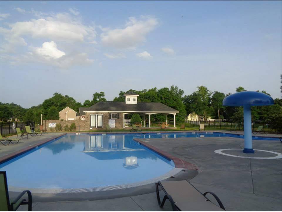 29356775_10215873078046490_794133023464357888_n